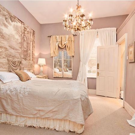 The Stunning French Boudoir Of Harrogate Exterior foto